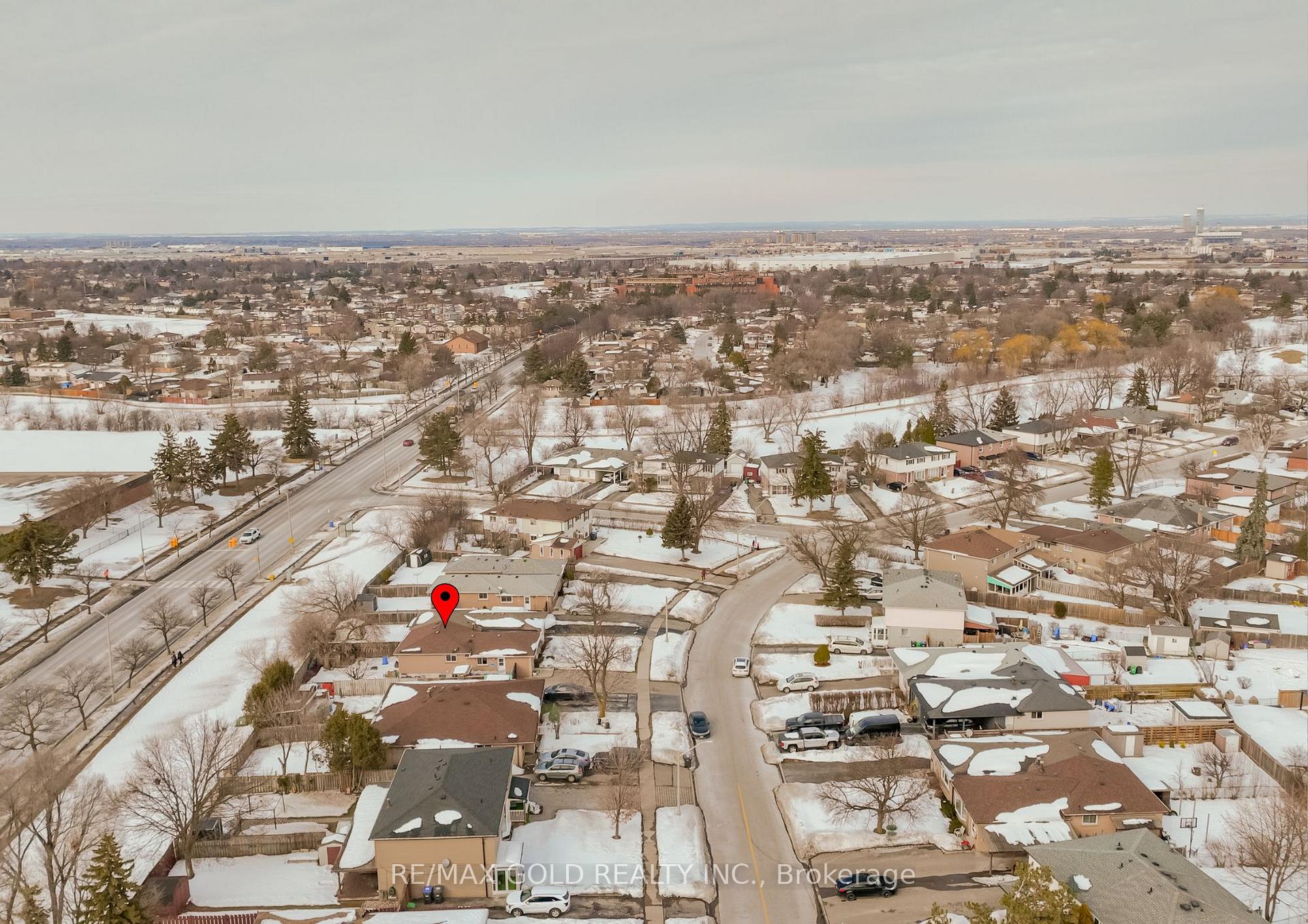 Photo 34 of 194 Earnscliffe Circle, Brampton, Southgate — HOMEH