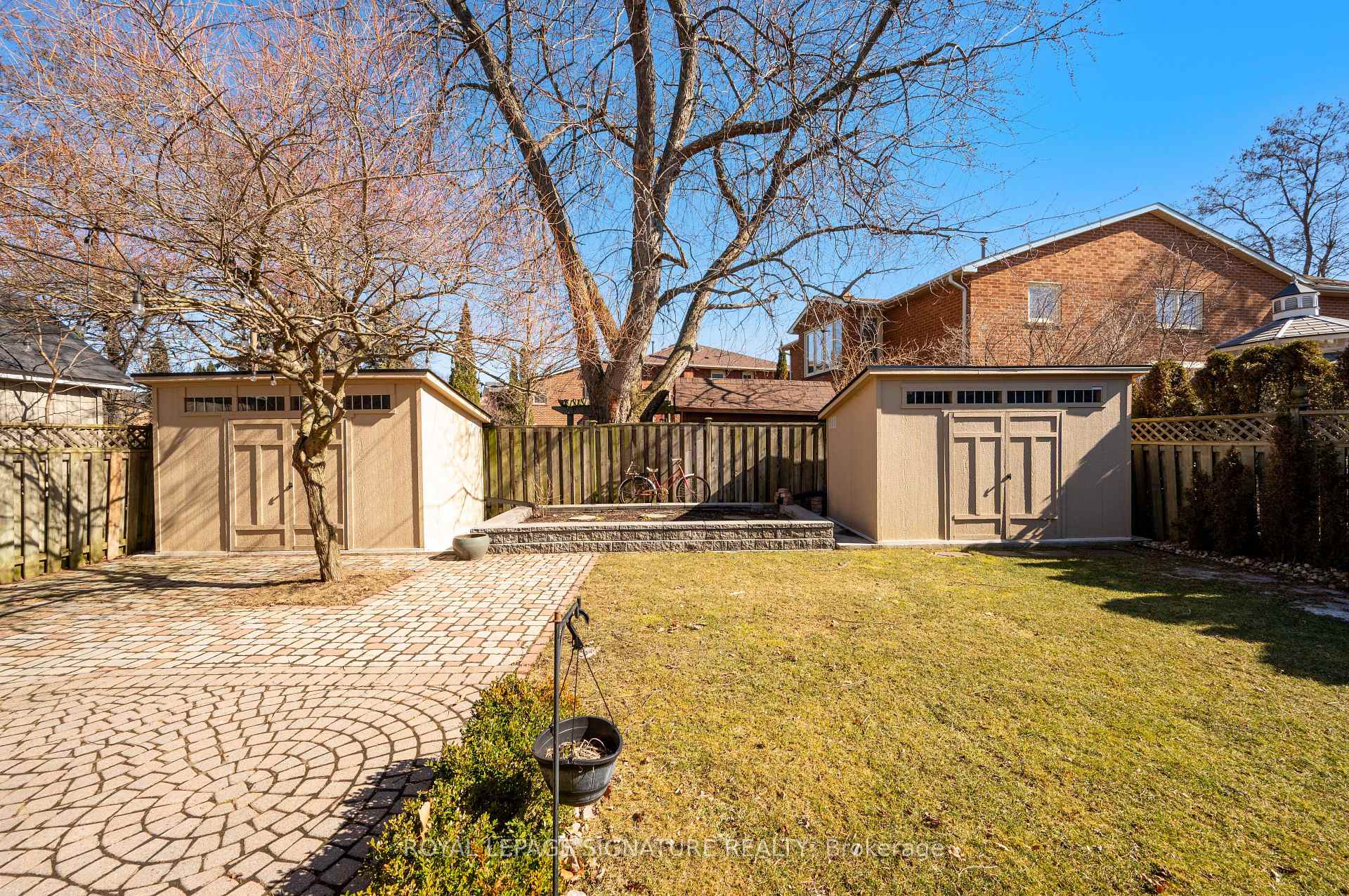 Photo 43 of 19 Parkes Drive, Ajax, South West — HOMEH