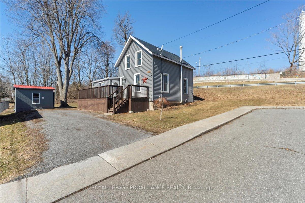 Photo 2 of 139 Prince Street, Deseronto, Deseronto (Town) — HOMEH