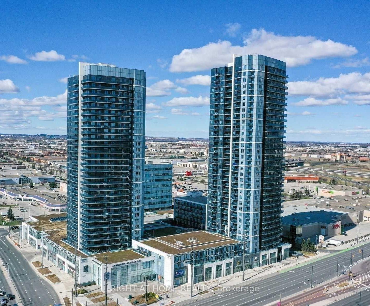 Front of Unit 2911, 3700 Highway 7 Road