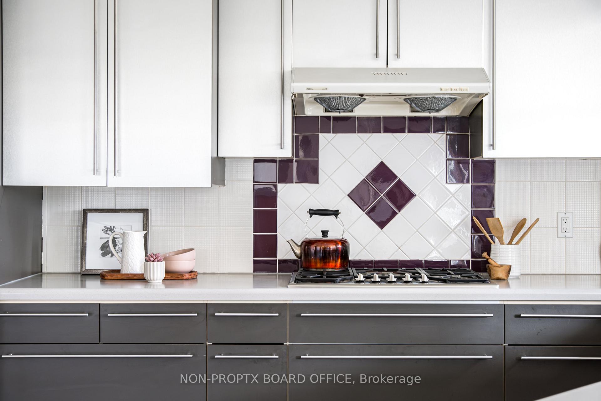 Photo 64 of 111 Saint Margarets Road, Hamilton, Ancaster — HOMEH