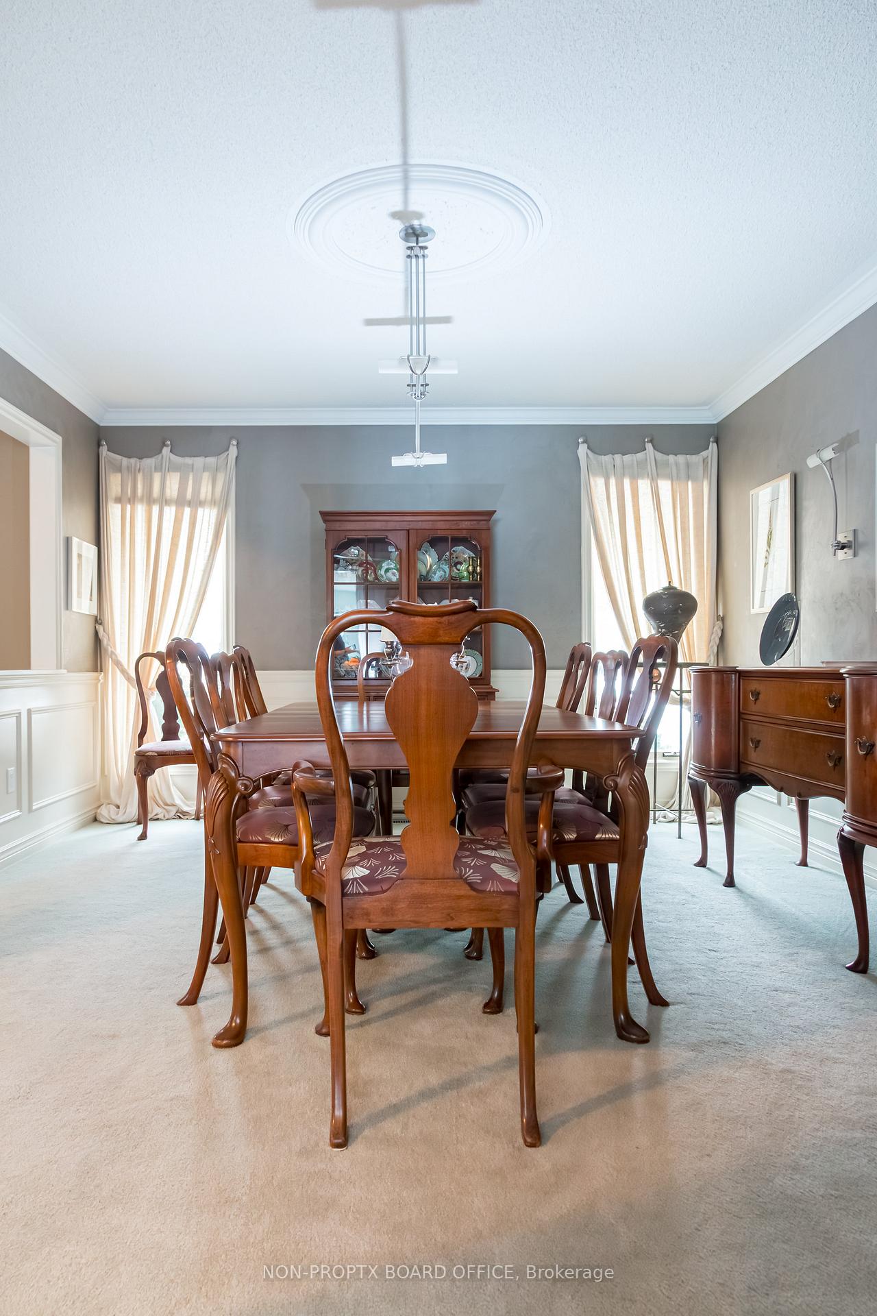 Photo 41 of 111 Saint Margarets Road, Hamilton, Ancaster — HOMEH