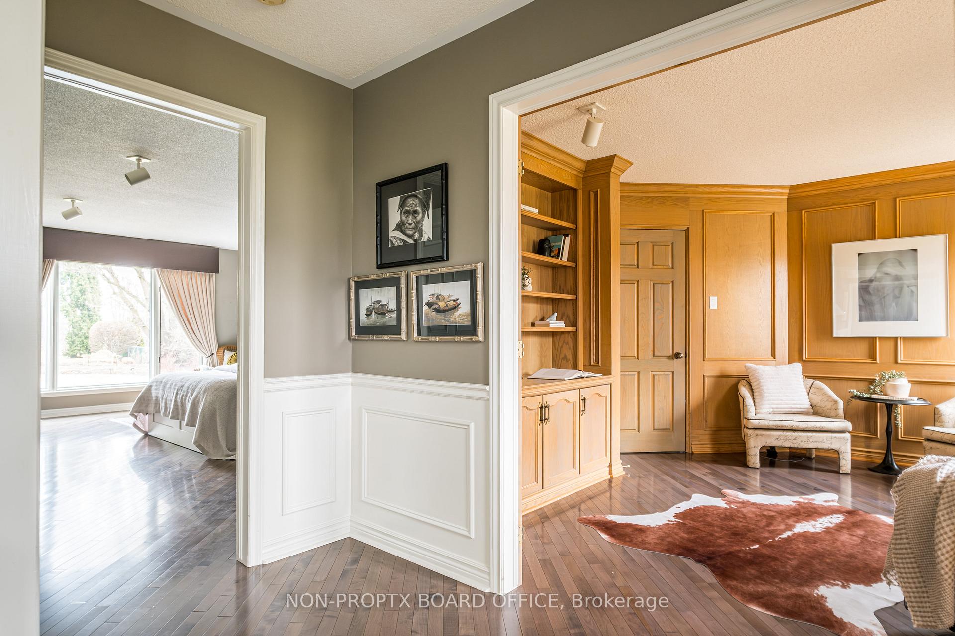 Photo 49 of 111 Saint Margarets Road, Hamilton, Ancaster — HOMEH