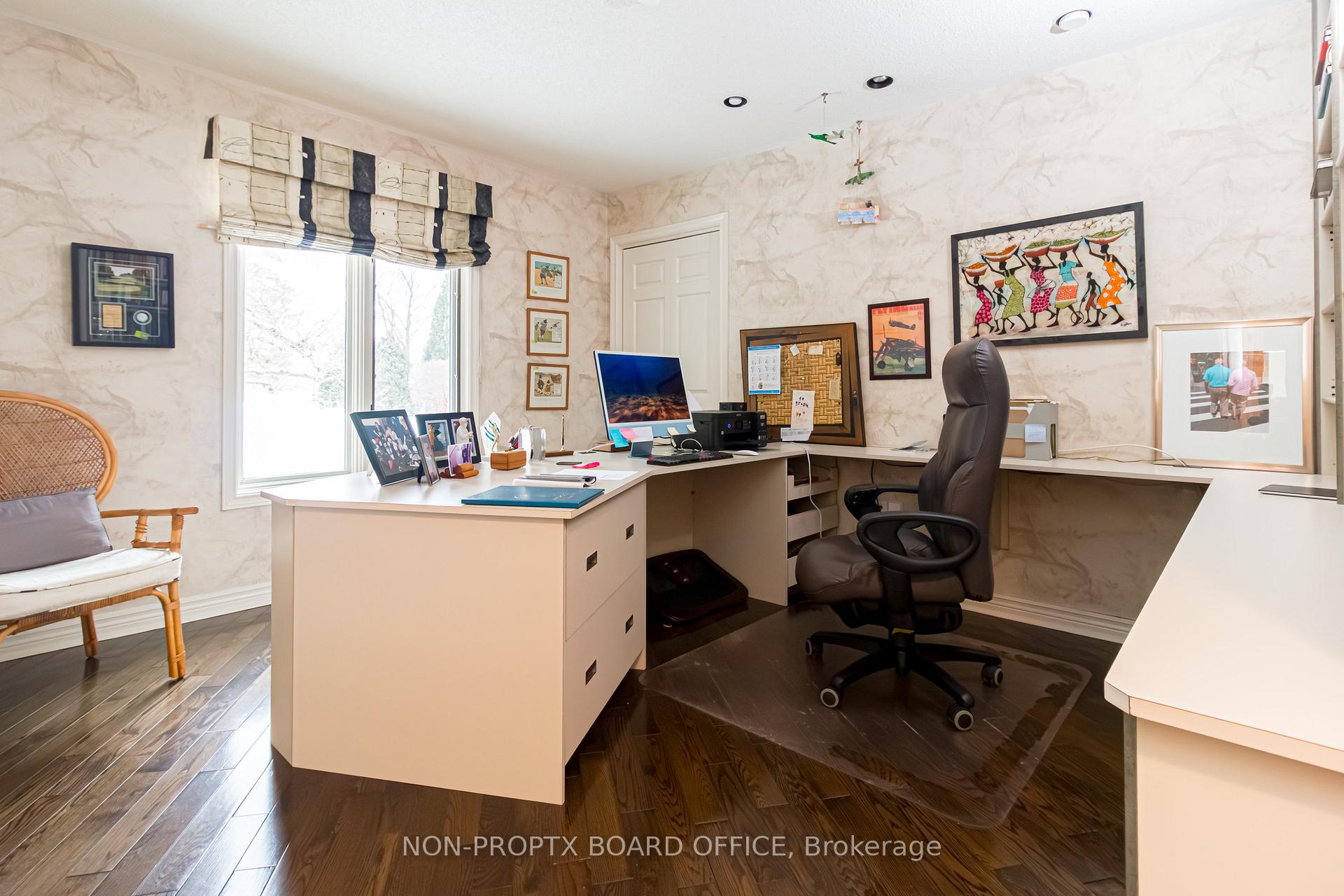 Photo 60 of 111 Saint Margarets Road, Hamilton, Ancaster — HOMEH