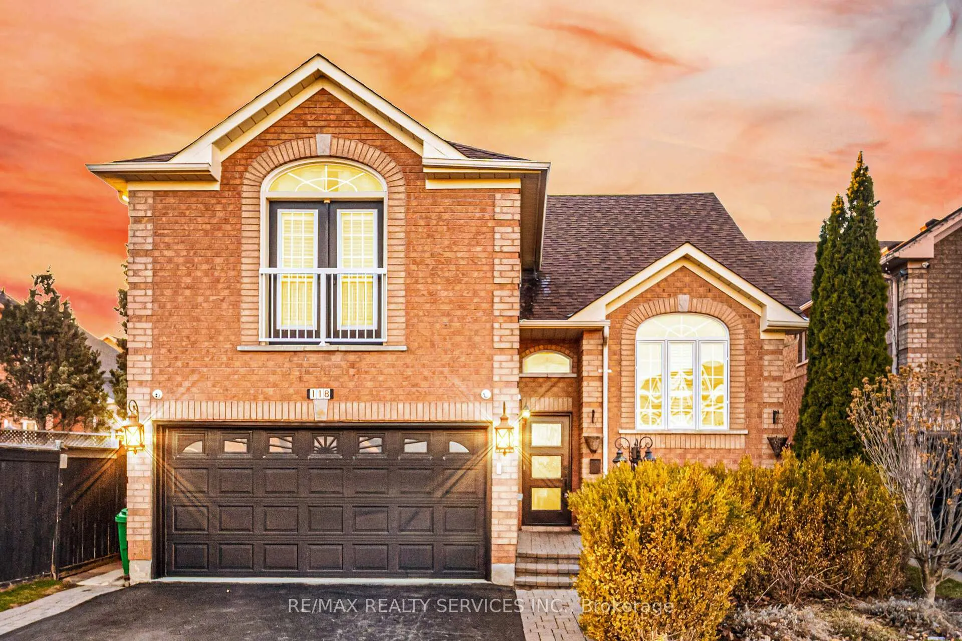 Photo 1 of 118 Van Scott Drive, Brampton, Northwest Sandalwood Parkway — HOMEH