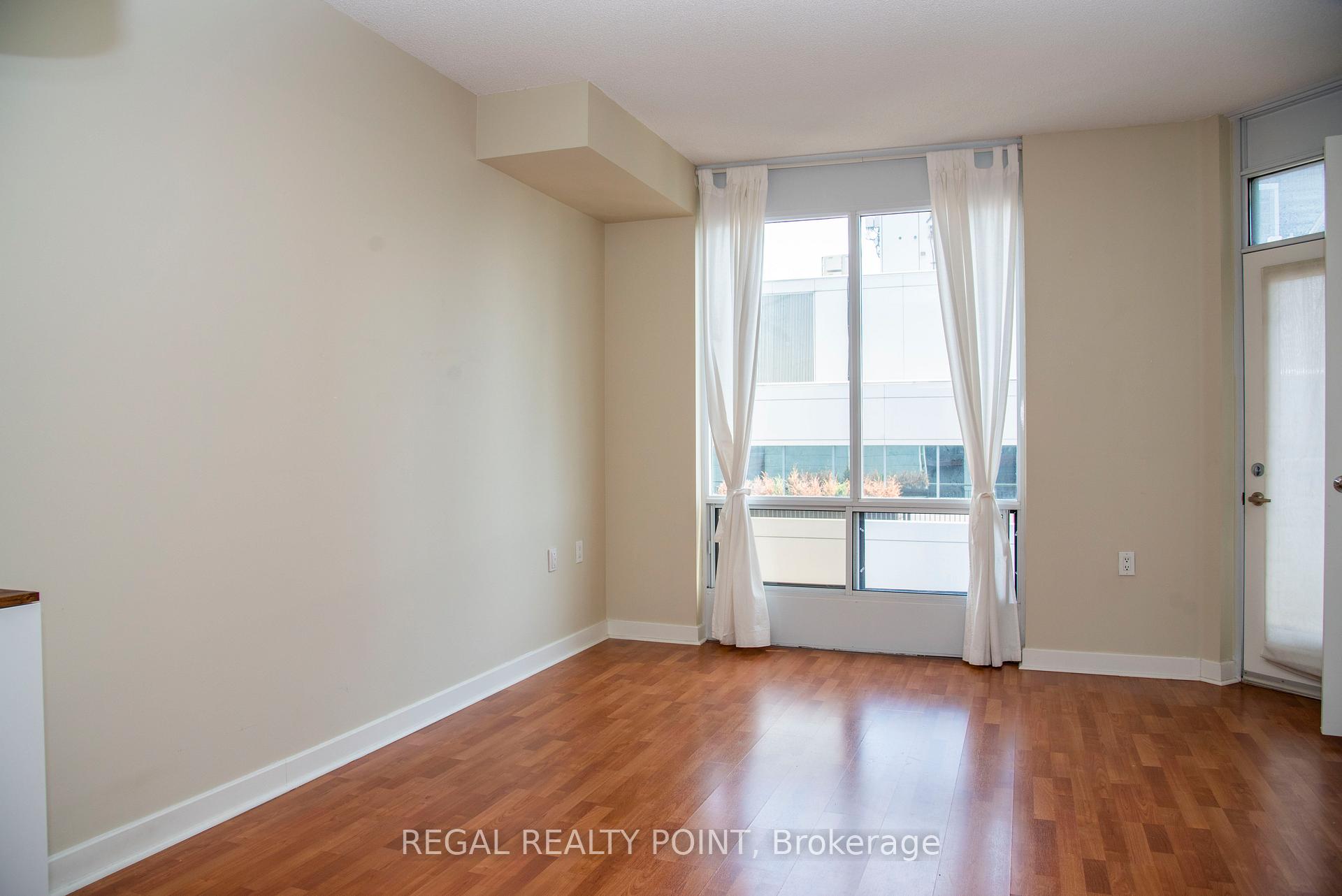 Photo 11 of Unit 2005, 85 Bloor Street E, Toronto, Church-Yonge Corridor — HOMEH