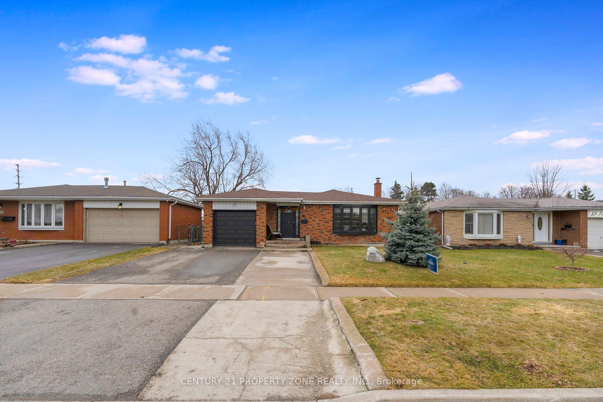 Photo 5 of 51 Glebe Crescent, Brampton, Northgate — HOMEH