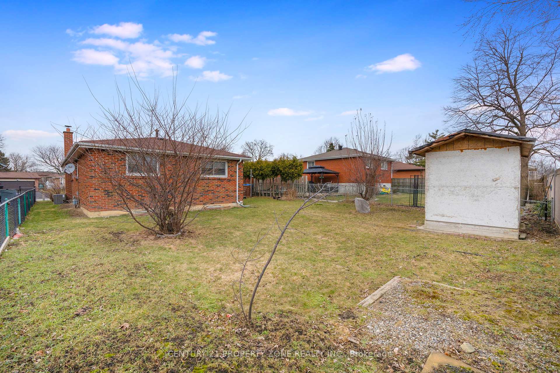 Photo 10 of 51 Glebe Crescent, Brampton, Northgate — HOMEH