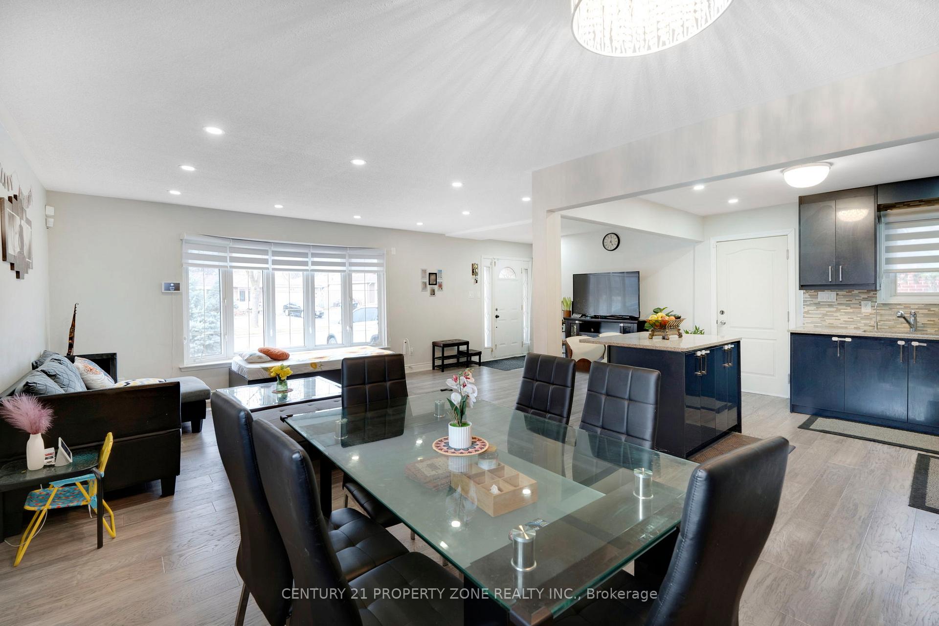 Photo 24 of 51 Glebe Crescent, Brampton, Northgate — HOMEH