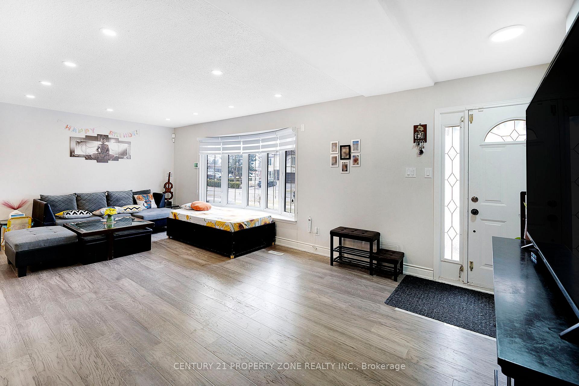 Photo 26 of 51 Glebe Crescent, Brampton, Northgate — HOMEH