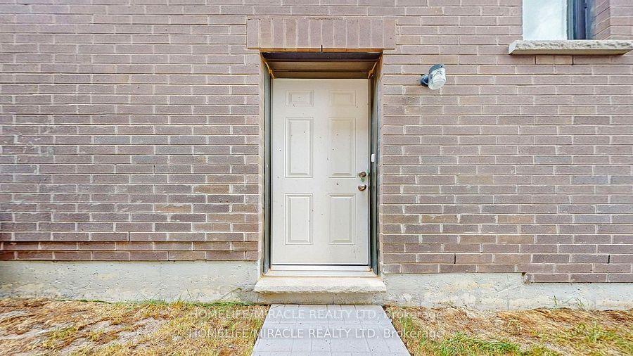 Photo 34 of 26 Calabria Drive, Caledon, Rural Caledon — HOMEH