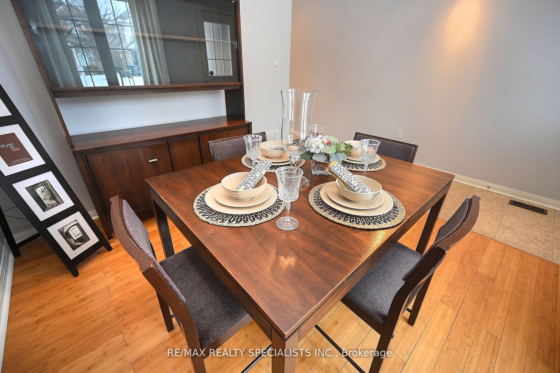 Photo 5 of 67 Jessop Drive, Brampton, Fletcher's Meadow — HOMEH