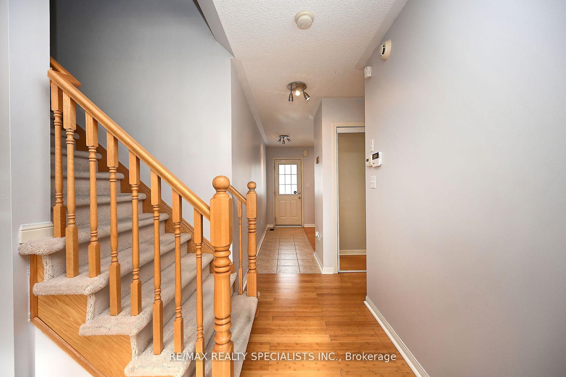 Photo 7 of 67 Jessop Drive, Brampton, Fletcher's Meadow — HOMEH