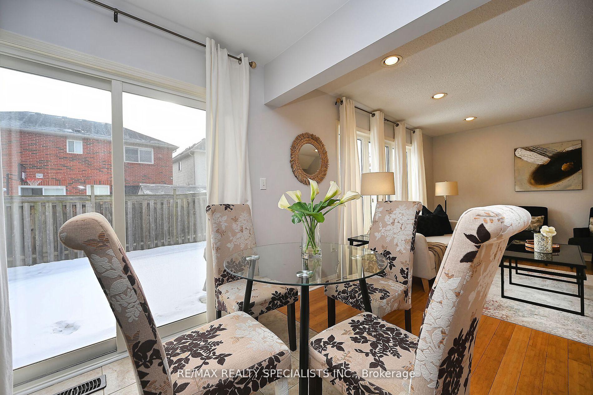 Photo 14 of 67 Jessop Drive, Brampton, Fletcher's Meadow — HOMEH