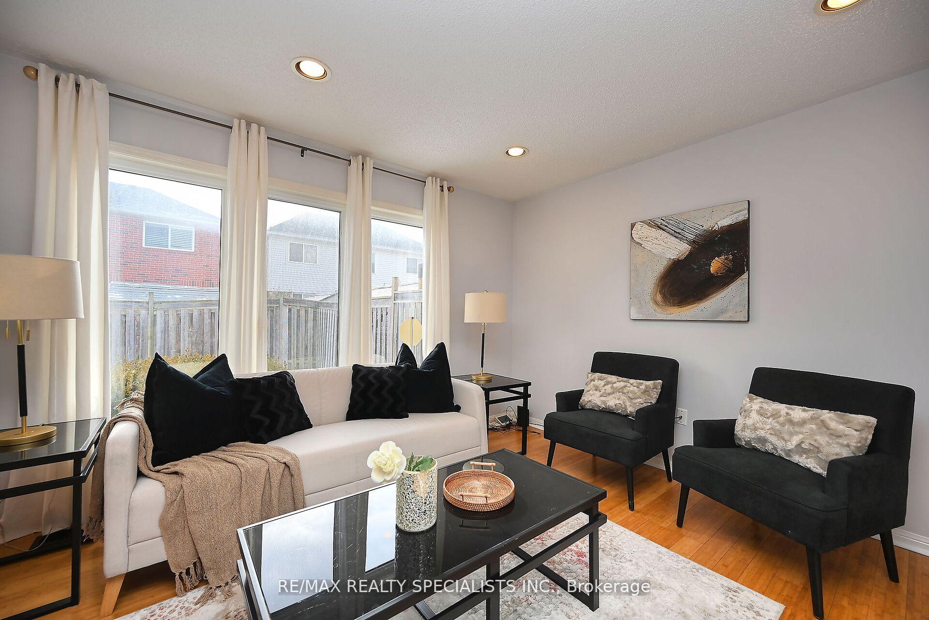 Photo 17 of 67 Jessop Drive, Brampton, Fletcher's Meadow — HOMEH