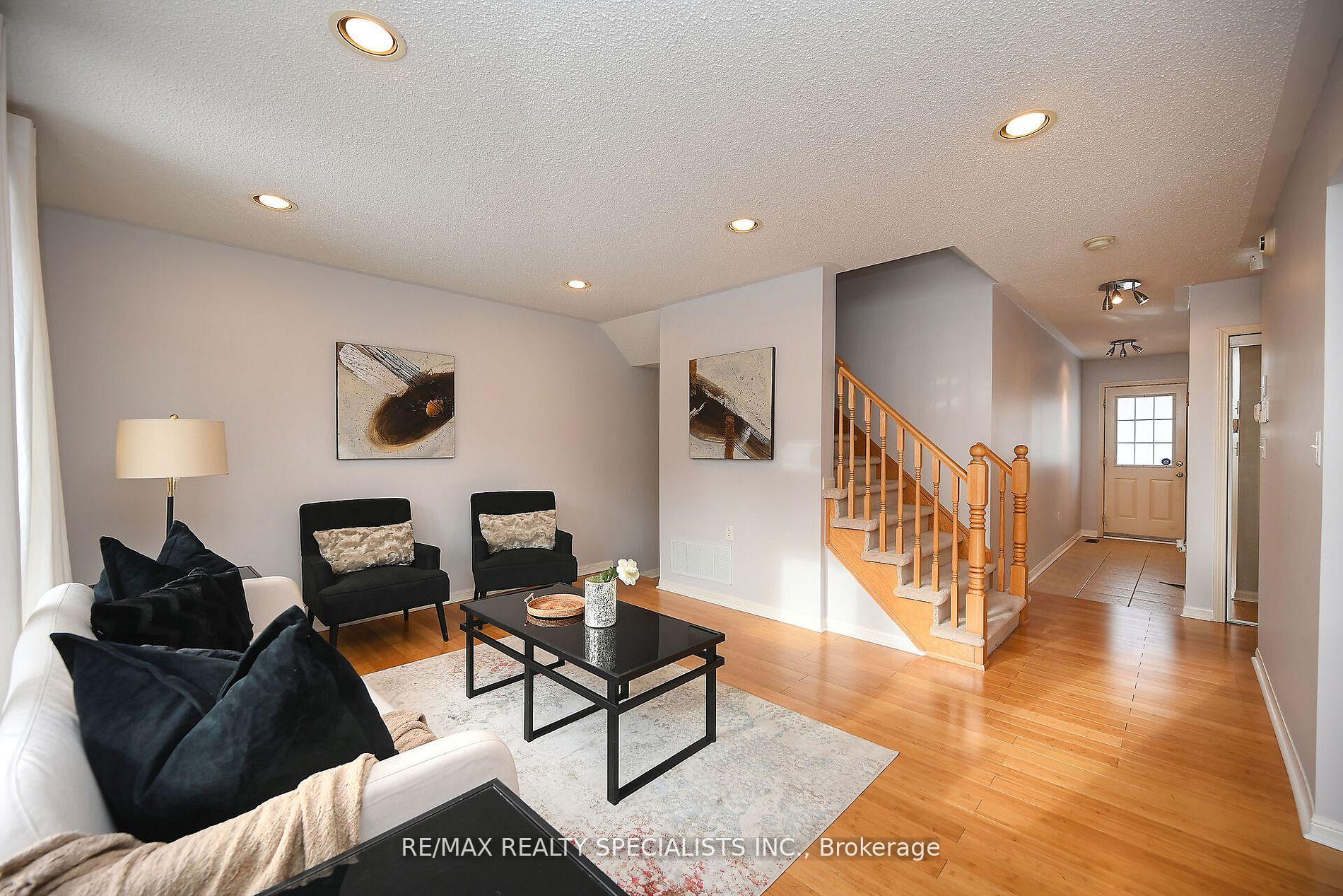 Photo 19 of 67 Jessop Drive, Brampton, Fletcher's Meadow — HOMEH