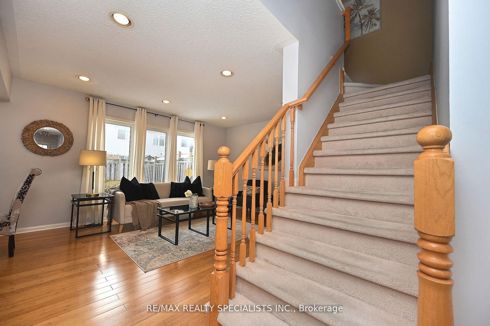 Photo 24 of 67 Jessop Drive, Brampton, Fletcher's Meadow — HOMEH