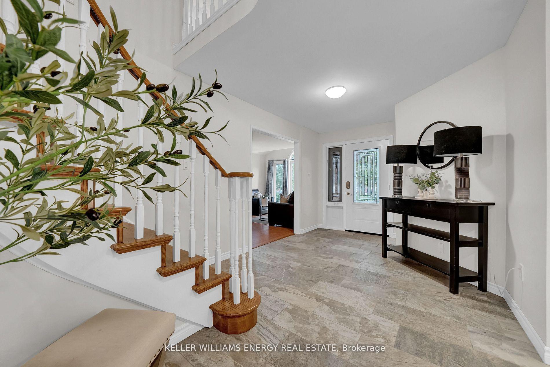 Photo 5 of 44 Rutherford Drive, Clarington, Newcastle — HOMEH