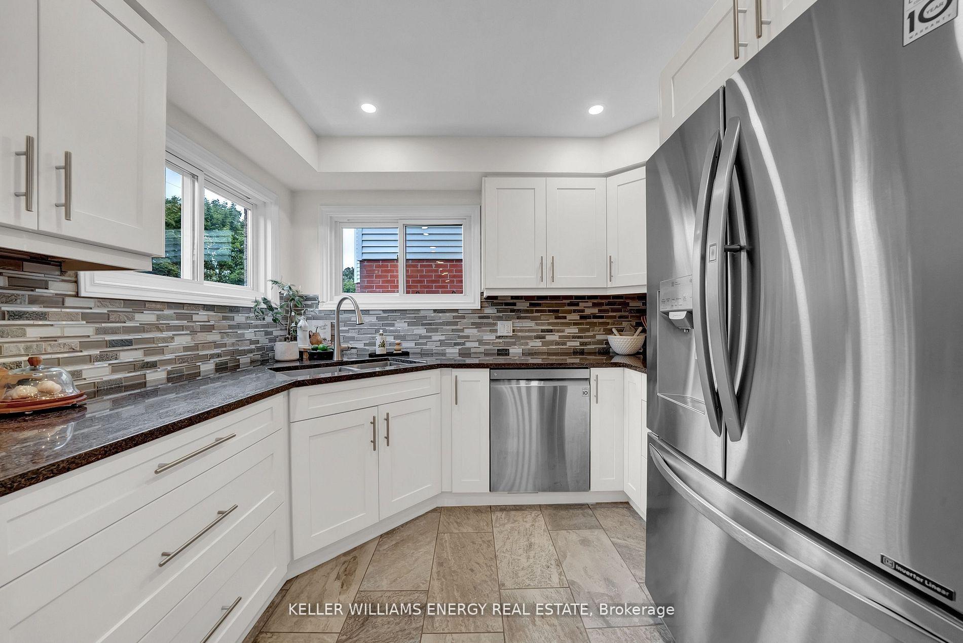 Photo 15 of 44 Rutherford Drive, Clarington, Newcastle — HOMEH