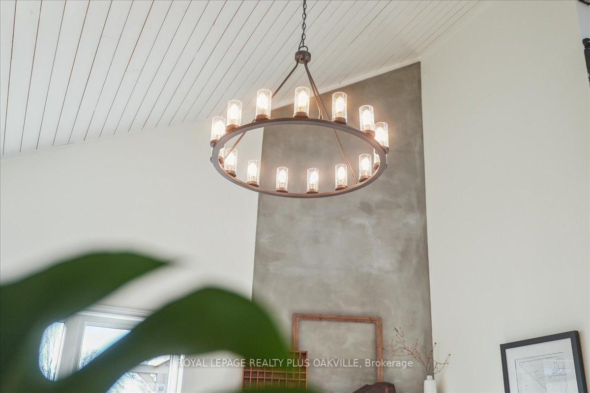 Photo 27 of 3942 Governors Road, Hamilton, Lynden — HOMEH