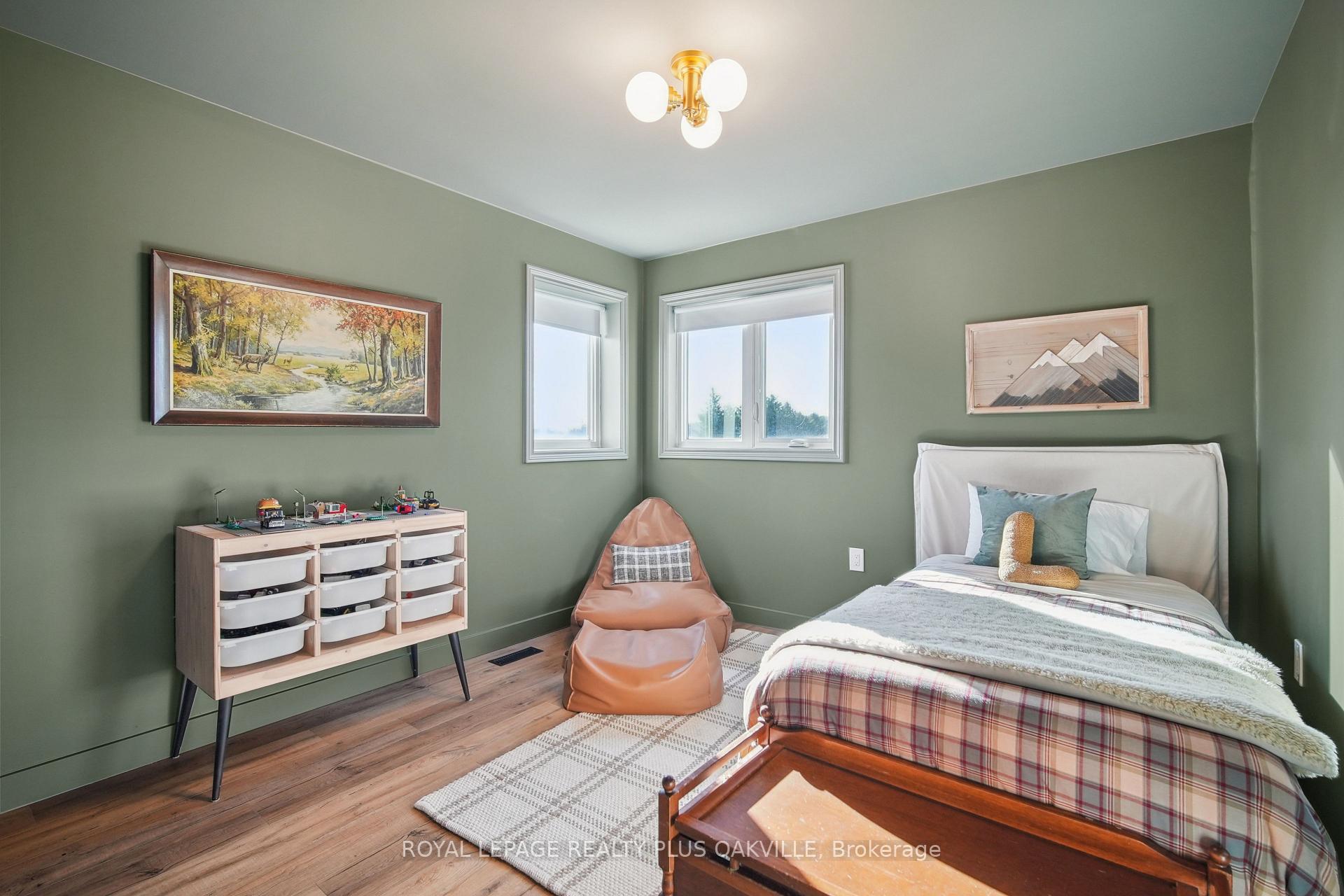 Photo 35 of 3942 Governors Road, Hamilton, Lynden — HOMEH