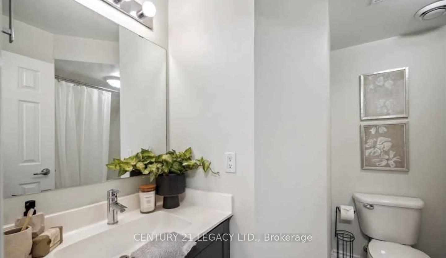 Photo 4 of Unit 101, 120 Aerodrome Crescent, Toronto, Thorncliffe Park — HOMEH
