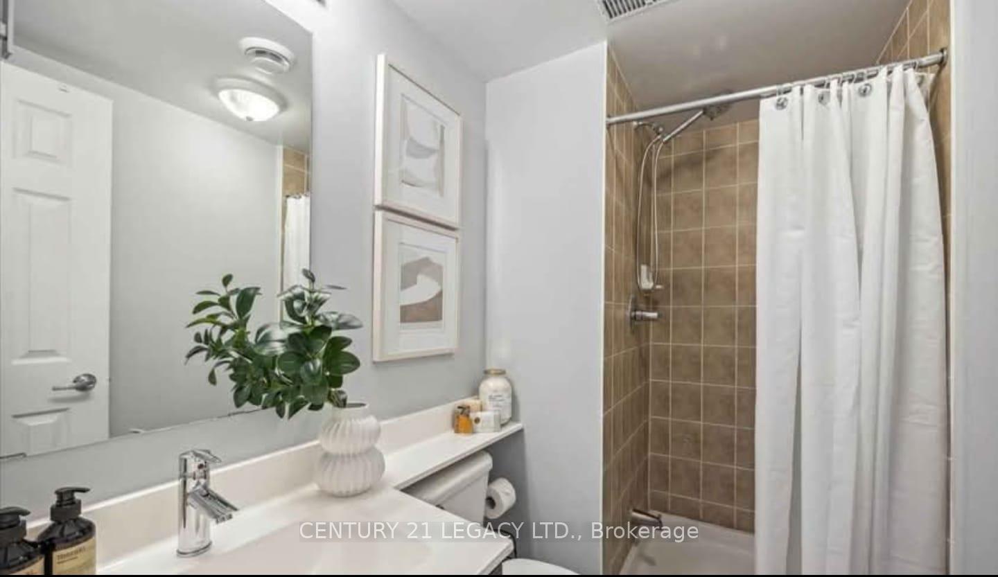 Photo 6 of Unit 101, 120 Aerodrome Crescent, Toronto, Thorncliffe Park — HOMEH