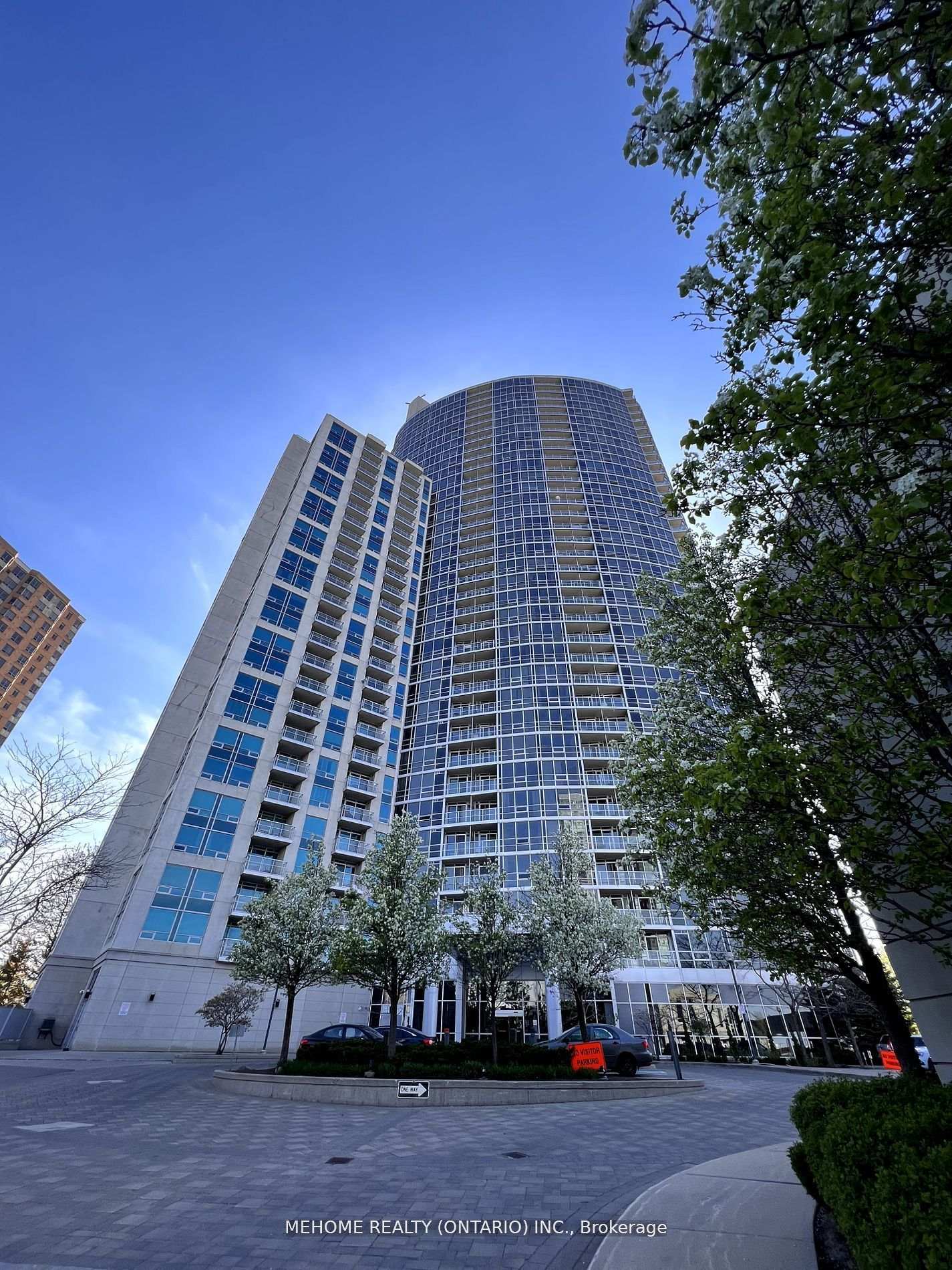 Front of Unit 1811, 83 Borough Drive