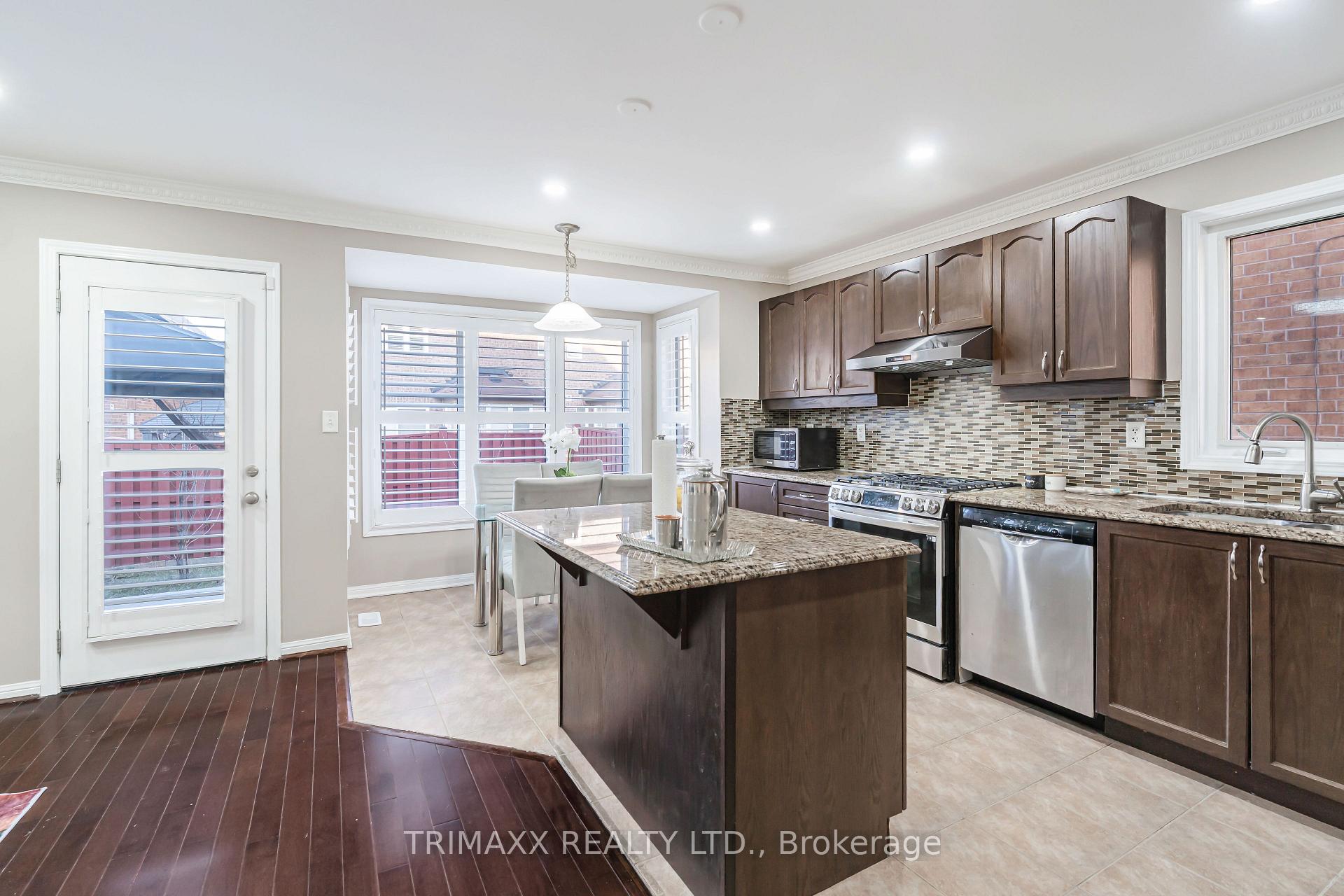 Photo 15 of 68 Biddens Square, Brampton, Bram East — HOMEH
