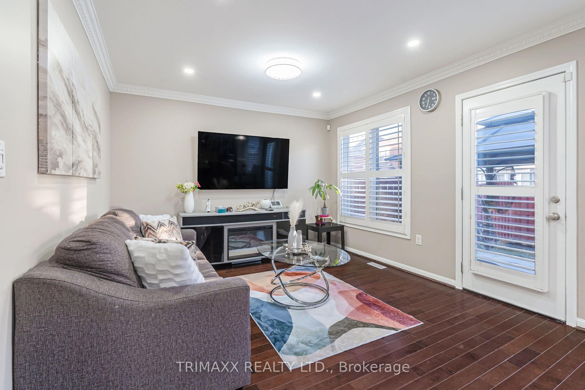 Photo 24 of 68 Biddens Square, Brampton, Bram East — HOMEH