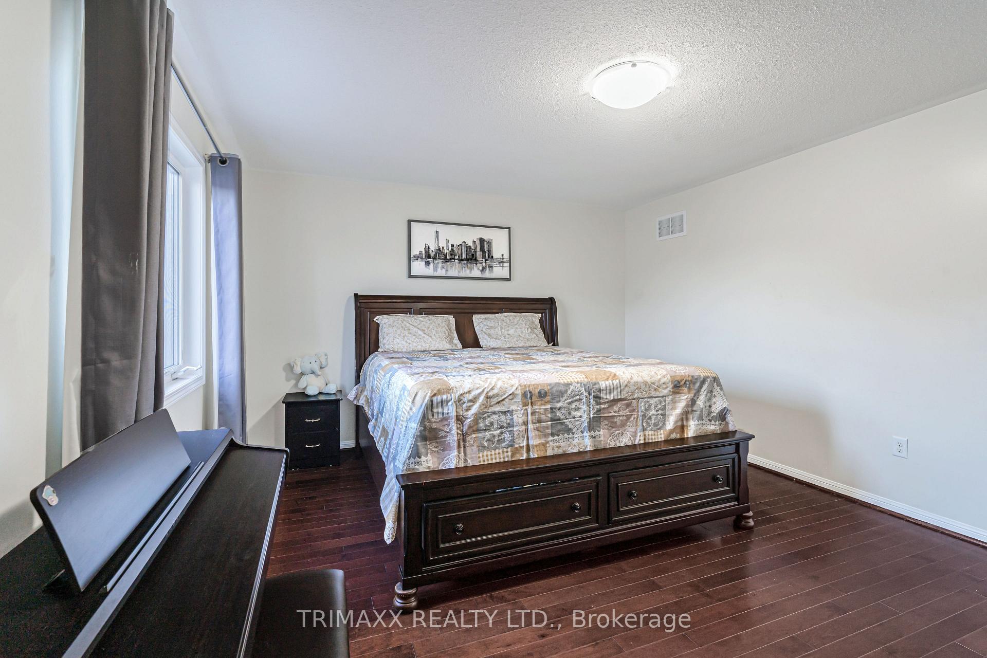 Photo 39 of 68 Biddens Square, Brampton, Bram East — HOMEH