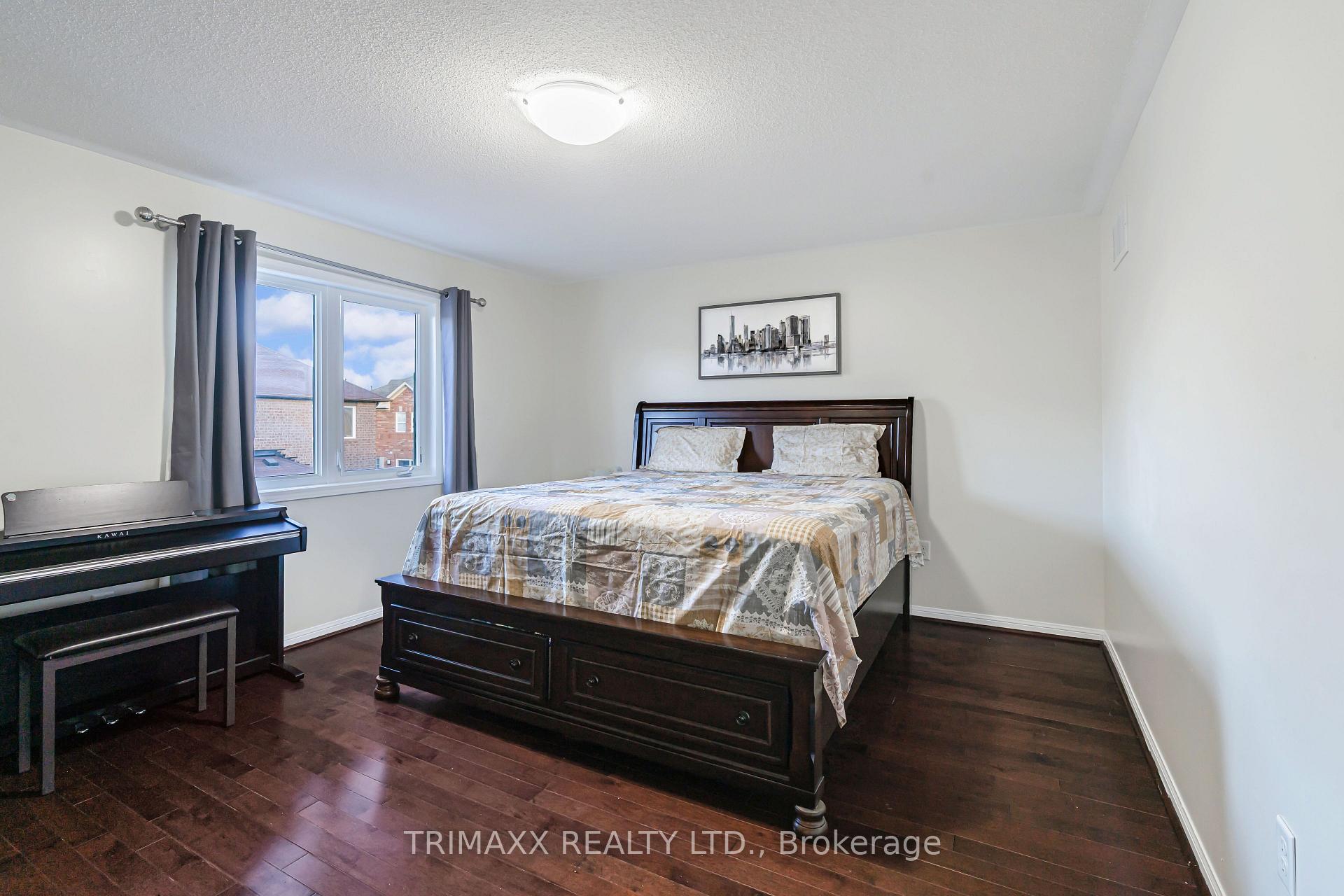 Photo 40 of 68 Biddens Square, Brampton, Bram East — HOMEH