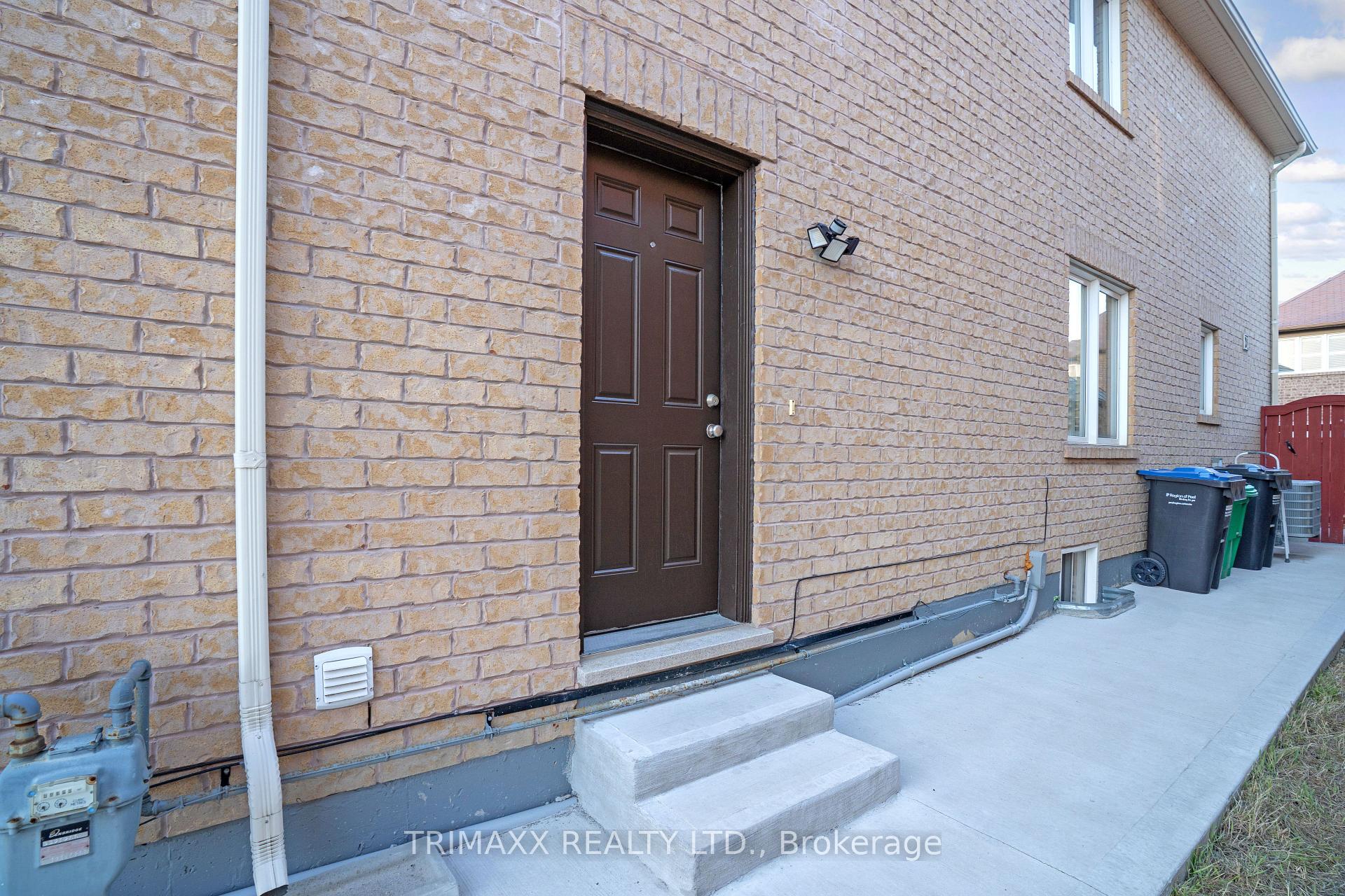 Photo 43 of 68 Biddens Square, Brampton, Bram East — HOMEH