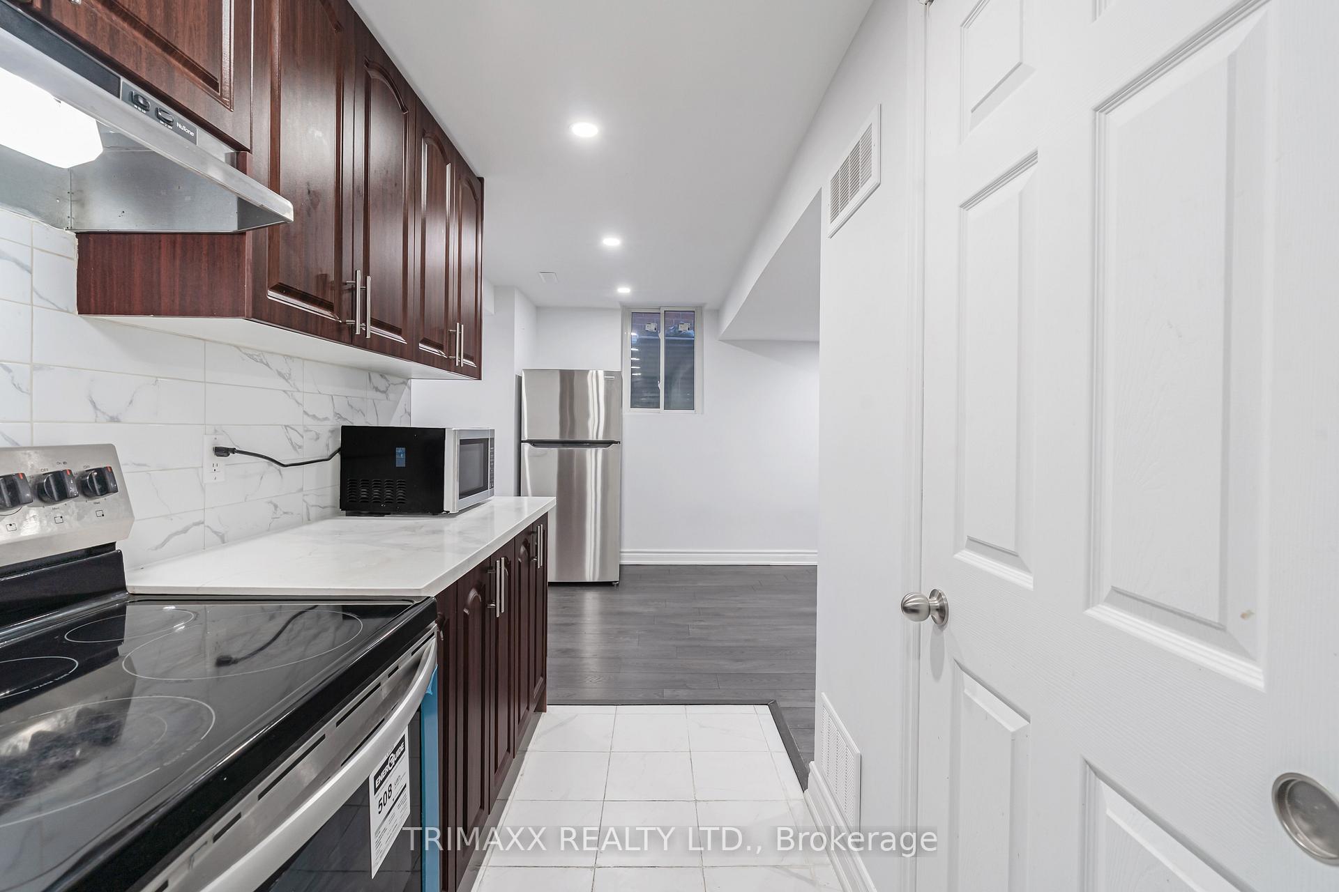 Photo 48 of 68 Biddens Square, Brampton, Bram East — HOMEH