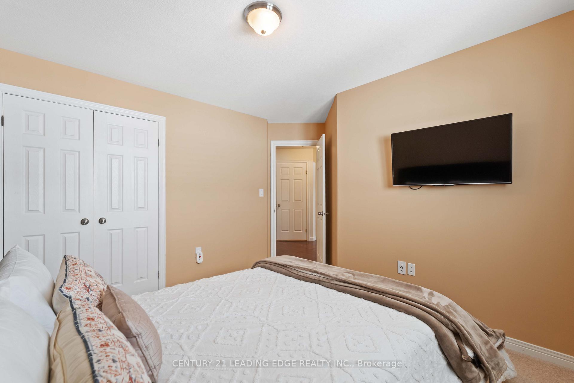 Photo 49 of 60 Sundance Crescent, Hamilton, Rural Glanbrook — HOMEH
