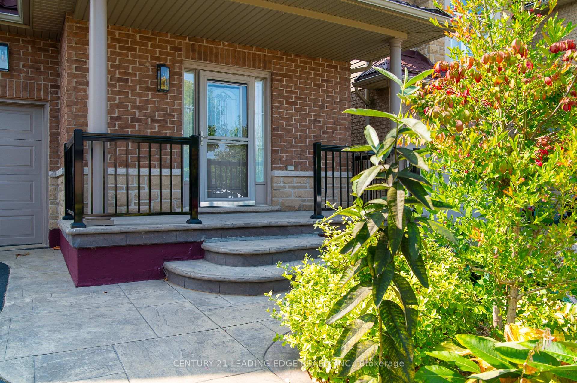 Photo 23 of 60 Sundance Crescent, Hamilton, Rural Glanbrook — HOMEH
