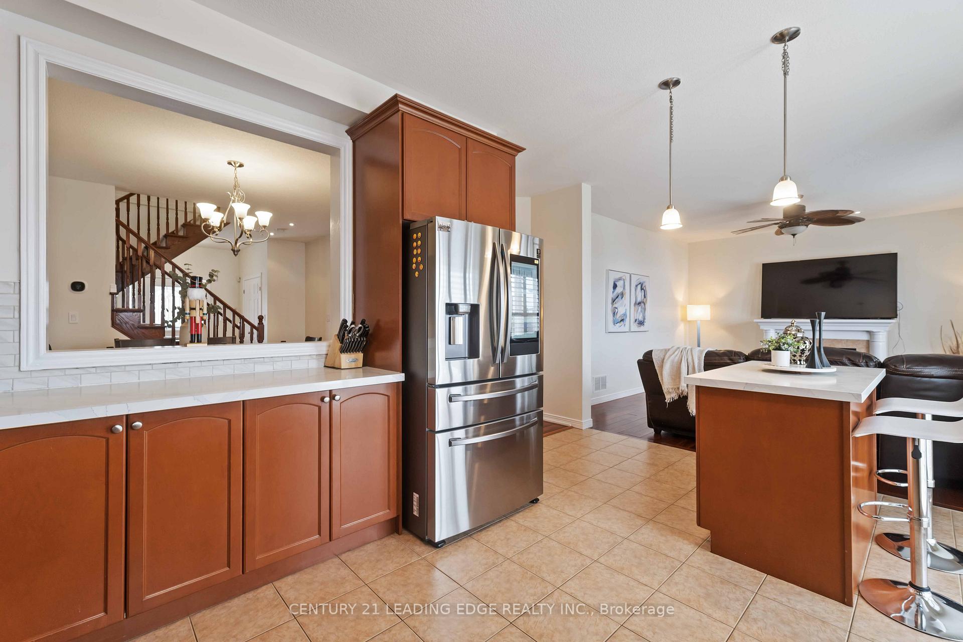 Photo 37 of 60 Sundance Crescent, Hamilton, Rural Glanbrook — HOMEH