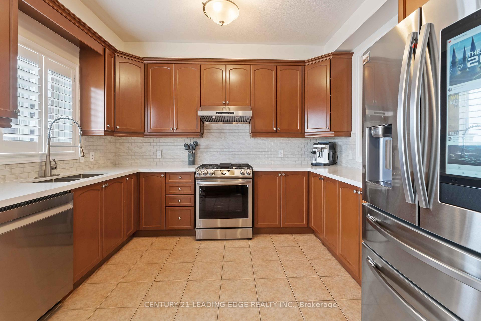 Photo 38 of 60 Sundance Crescent, Hamilton, Rural Glanbrook — HOMEH
