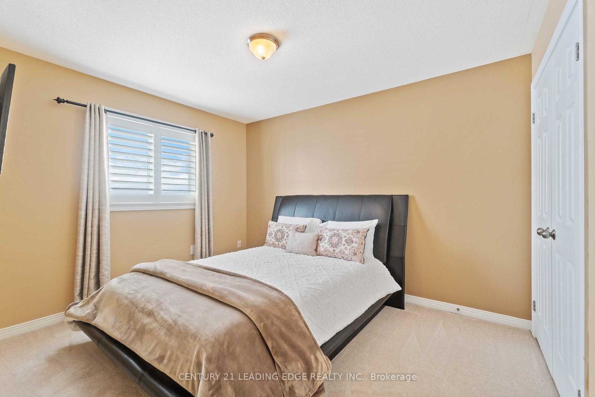 Photo 68 of 60 Sundance Crescent, Hamilton, Rural Glanbrook — HOMEH