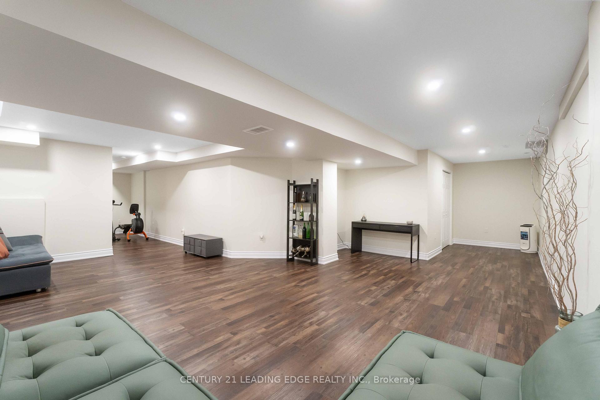 Photo 76 of 60 Sundance Crescent, Hamilton, Rural Glanbrook — HOMEH