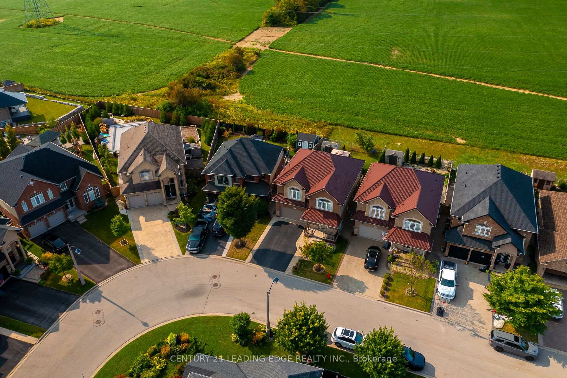 Photo 79 of 60 Sundance Crescent, Hamilton, Rural Glanbrook — HOMEH