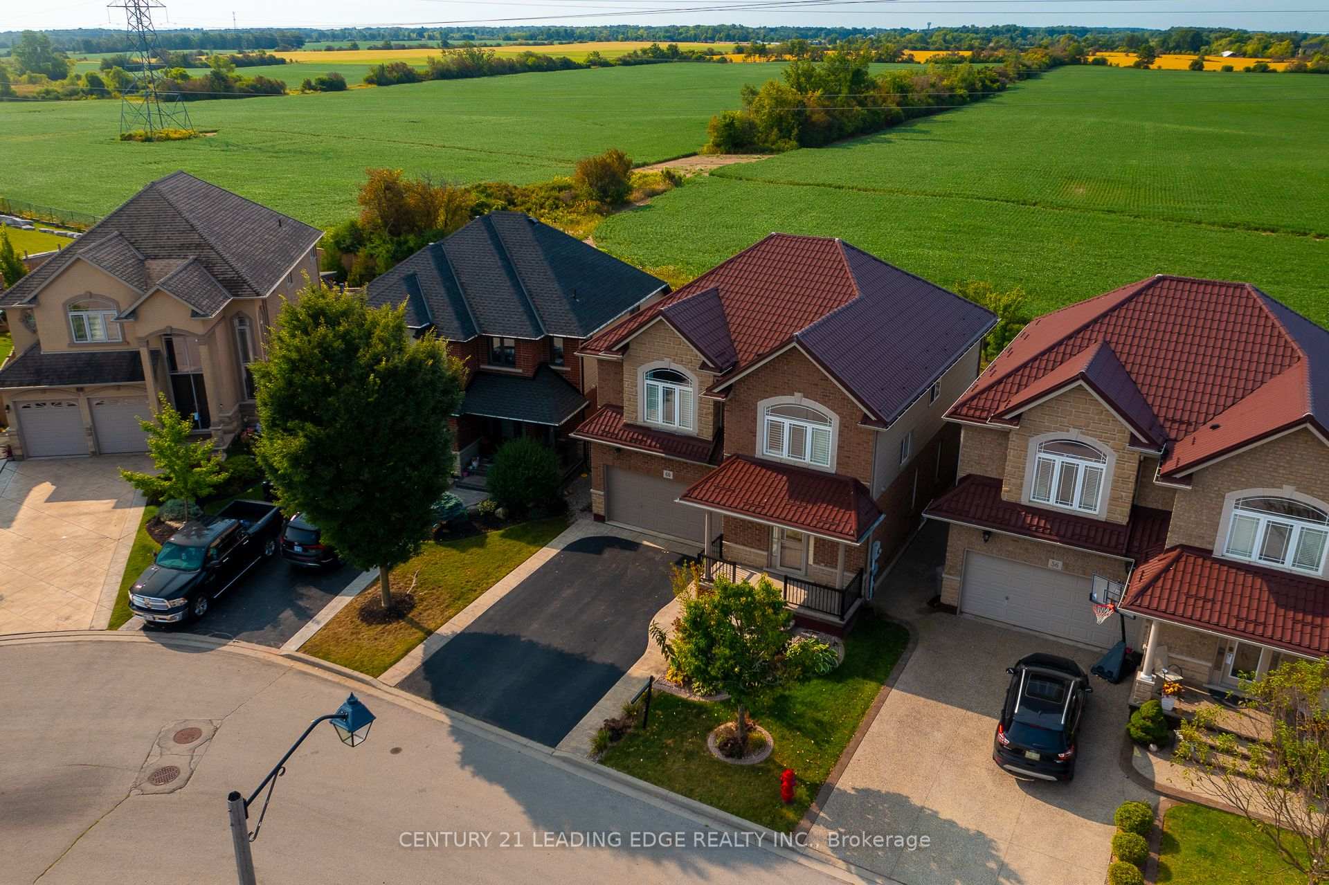 Photo 80 of 60 Sundance Crescent, Hamilton, Rural Glanbrook — HOMEH