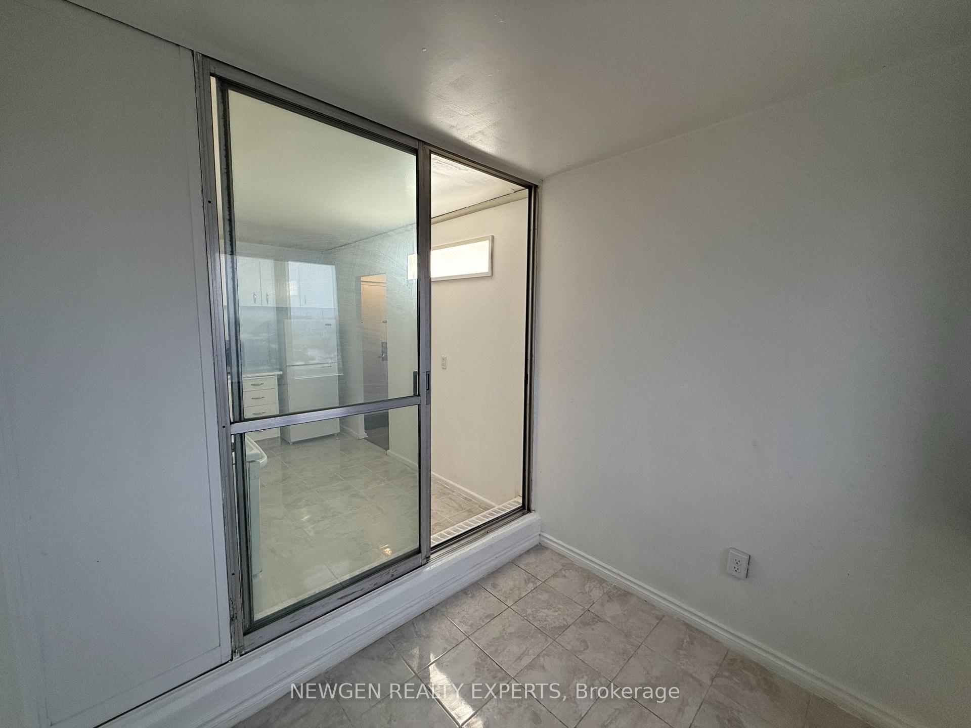 Photo 7 of Unit 1005, 715 Don Mills Road, Toronto, Flemingdon Park — HOMEH