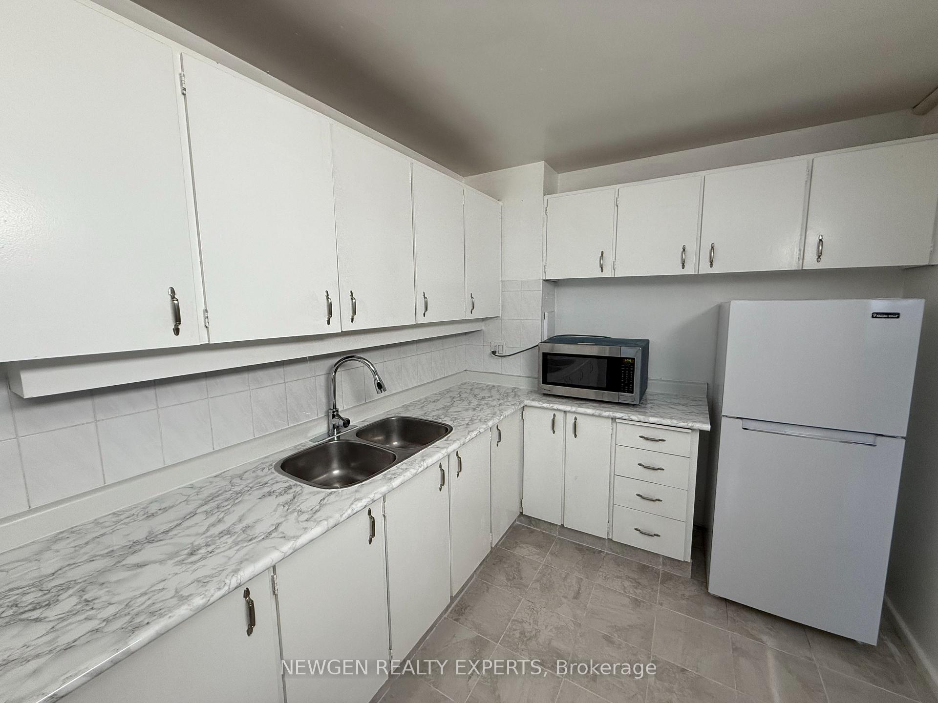 Photo 8 of Unit 1005, 715 Don Mills Road, Toronto, Flemingdon Park — HOMEH