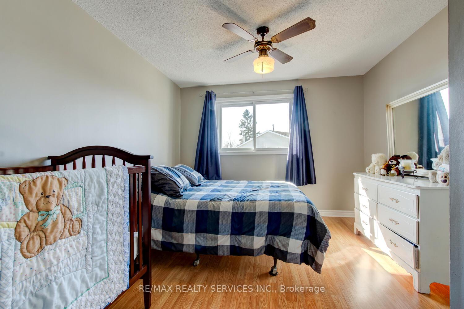 Photo 27 of 135 Royal Salisbury Way, Brampton, Madoc — HOMEH