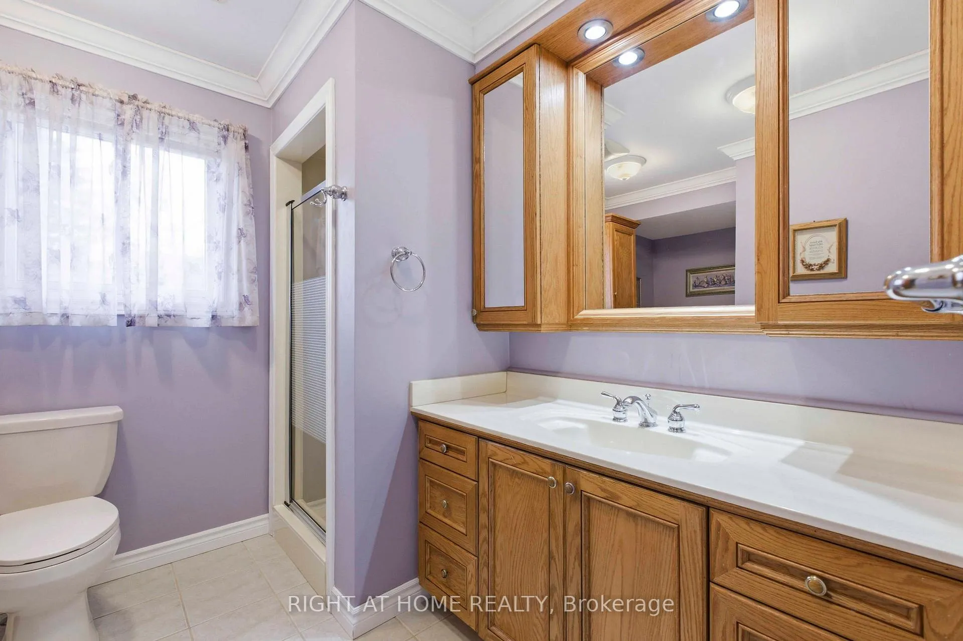 Photo 8 of 620 Aspen Road, Pickering, Amberlea — HOMEH