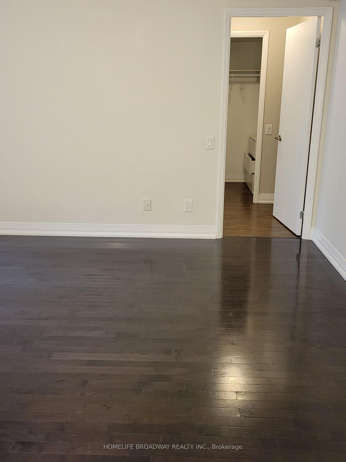 Photo 5 of Unit 405, 25 Carlton Street, Toronto, Church-Yonge Corridor — HOMEH