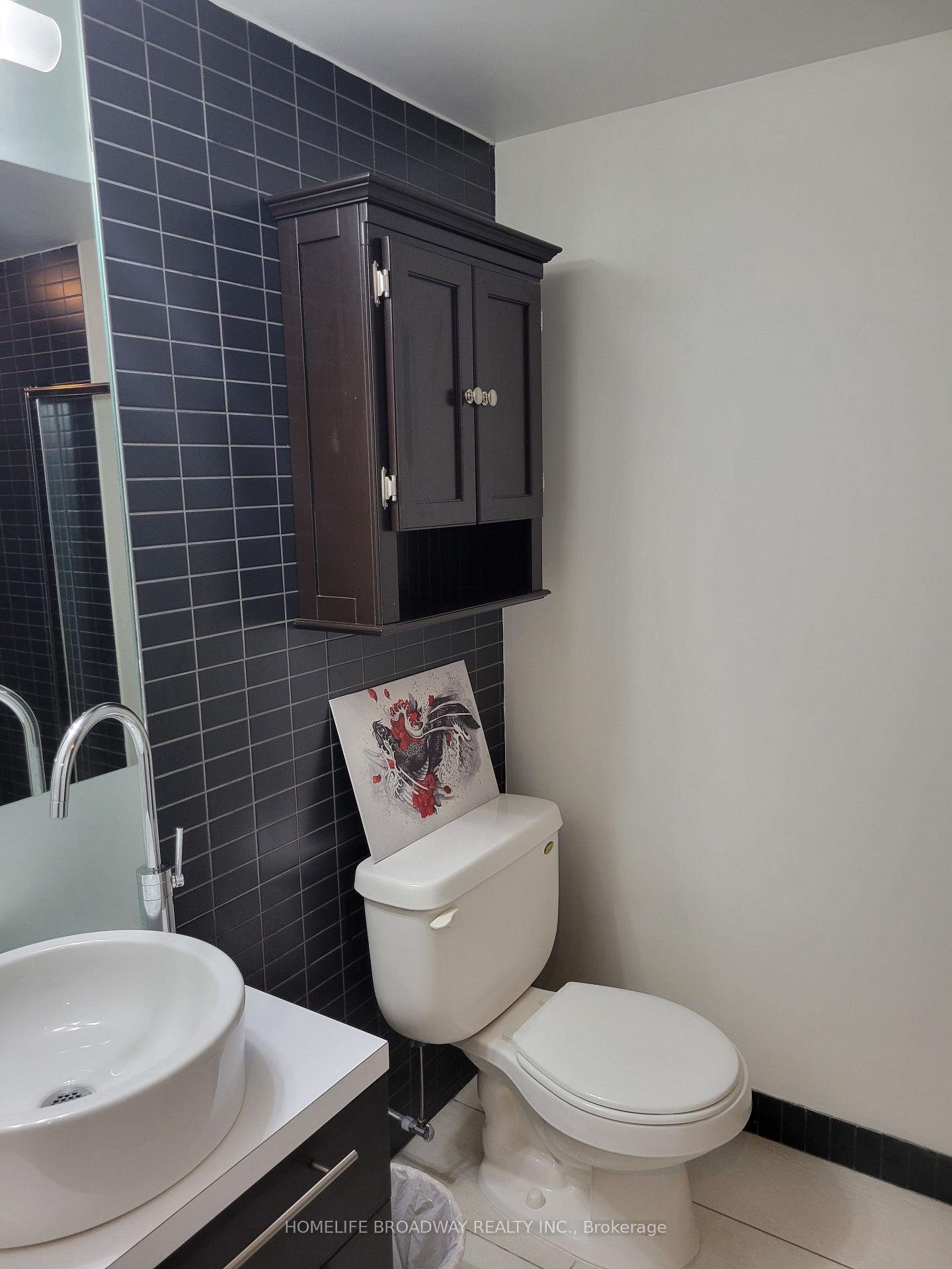 Photo 8 of Unit 405, 25 Carlton Street, Toronto, Church-Yonge Corridor — HOMEH
