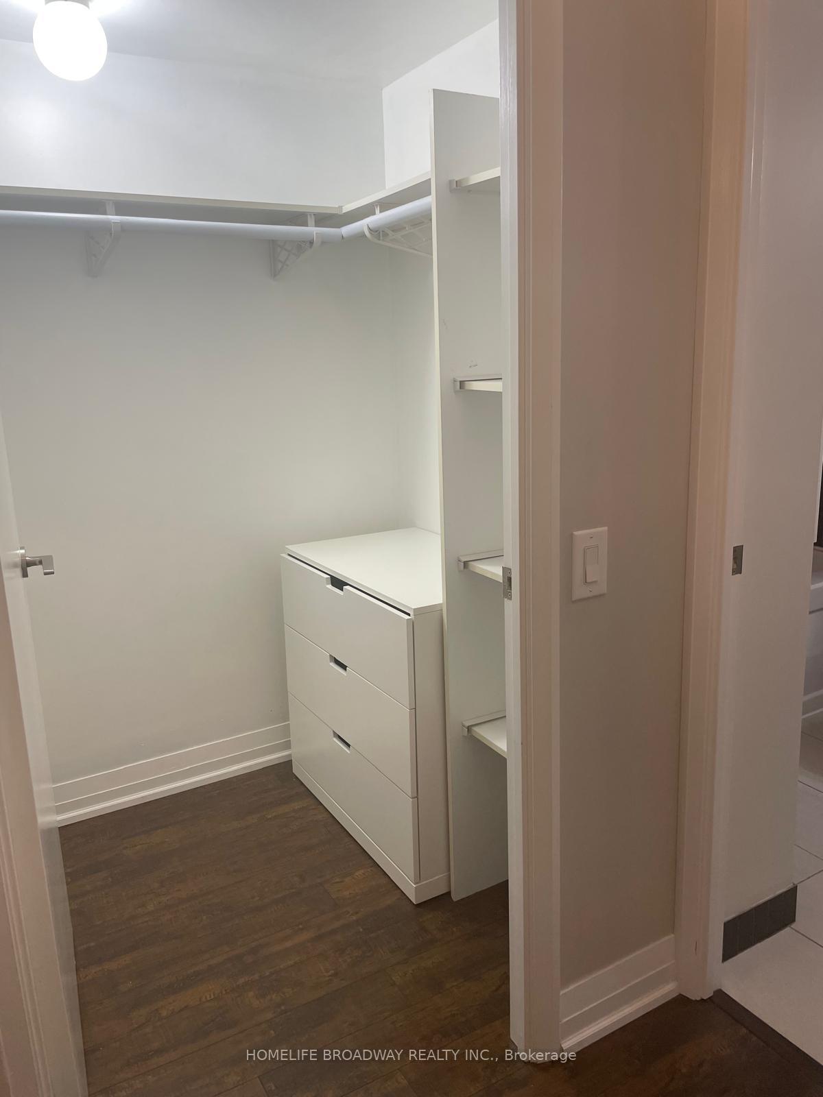 Photo 10 of Unit 405, 25 Carlton Street, Toronto, Church-Yonge Corridor — HOMEH