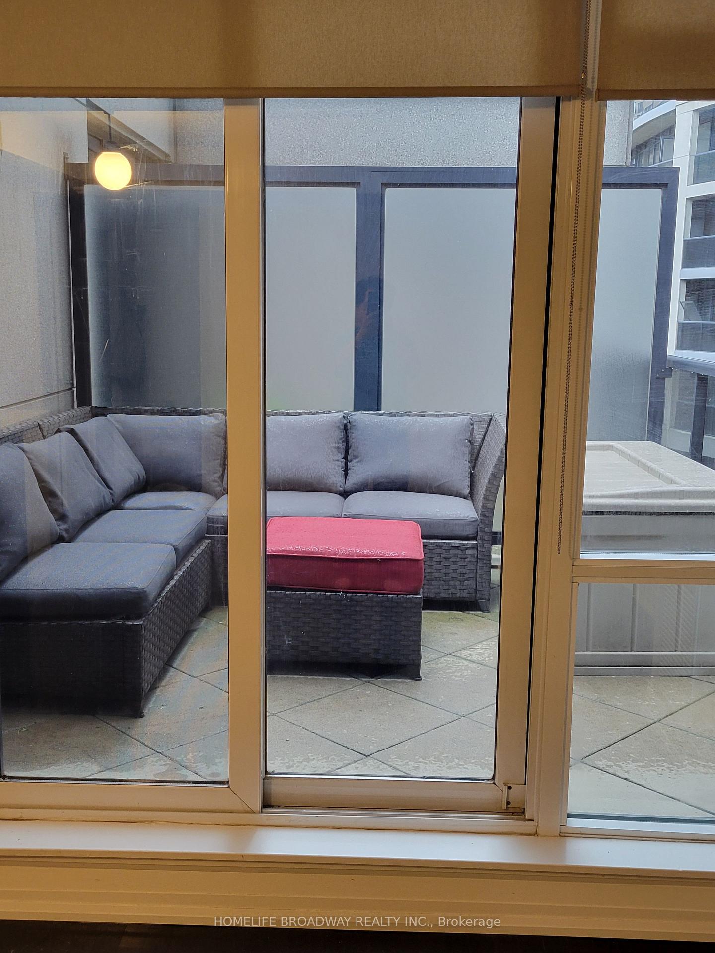 Photo 11 of Unit 405, 25 Carlton Street, Toronto, Church-Yonge Corridor — HOMEH